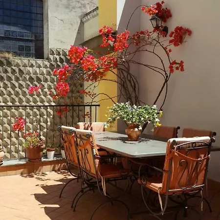 Bed & Breakfast Obelisco Naples