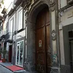 ベッド・アンド・ブレックファスト Obelisco